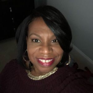 Meet your Posher, Lori